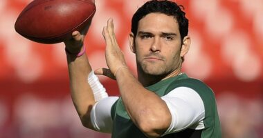 Former NFL QB Mark Sanchez involved in stabbing in downtown Indy