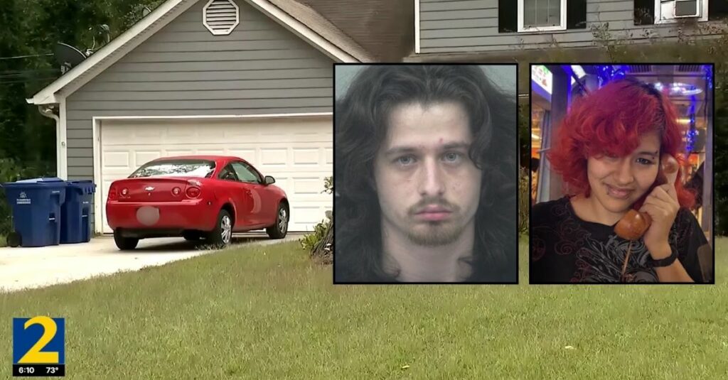 19-year-old shot by boyfriend playing with a gun: Police