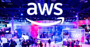 AWS outage: Amazon cloud computing outage disrupts Snapchat, Robinhood and many other online services