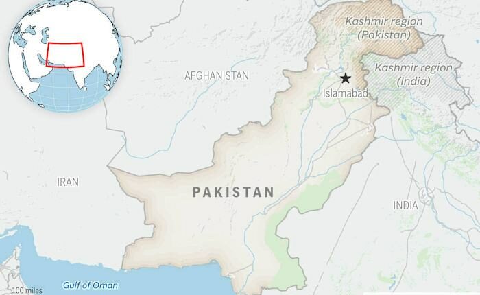 Afghanistan attacks Pakistani border posts