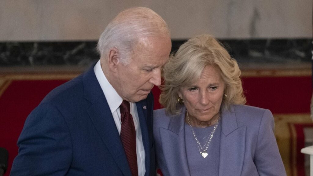 Ailing Joe Biden, 82, required flash cards to recognize HILLARY