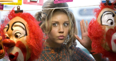 Amanda Bynes Inadvertently Landed Zac Efron His Starring Role In His Best Movie
