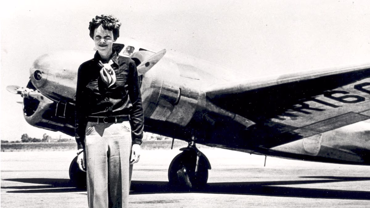 Amelia Earhart expert says he'll find her plane within WEEKS