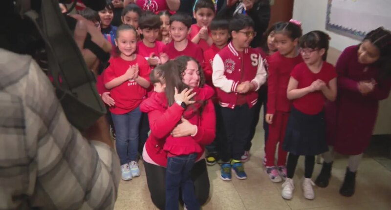 Chicago school welcomes back first grader who underwent heart transplant