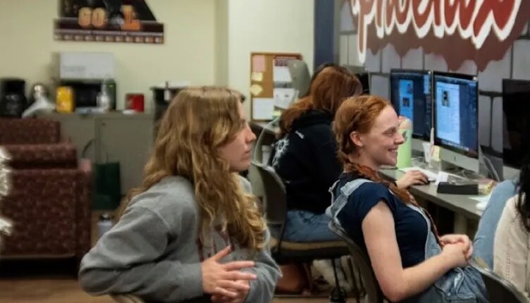 Chicago student journalists create map of ICE sightings