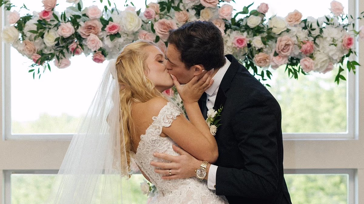 Couple who waited until wedding to kiss explain why it was worth it