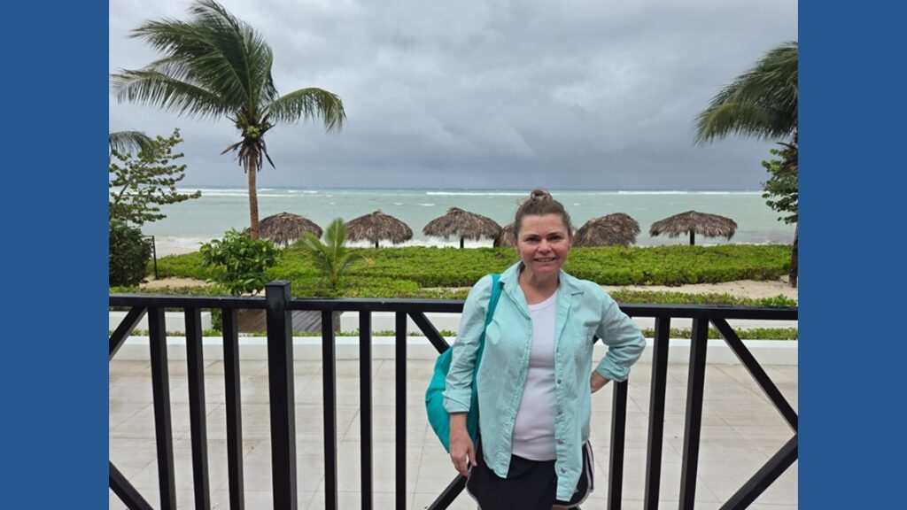 Couple's 10th anniversary trip turns to nightmare after Hurricane Melissa destroys Jamaica resort