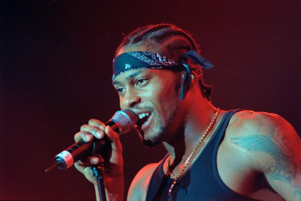 D'Angelo Said His Love of Music Made Him Feel ‘Cursed’