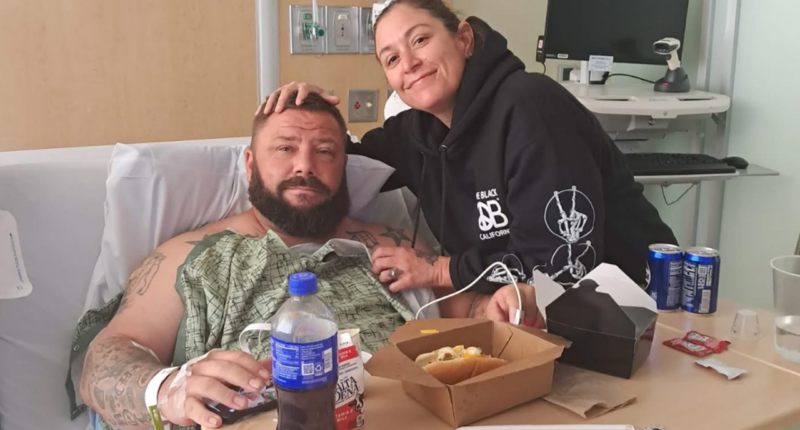 Dad knifed on way to Halloween fest, kids save him from 'demonic stare' maniac with dino sticker, charger cord