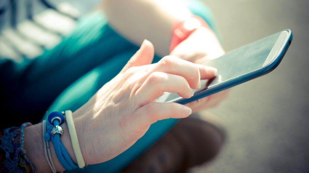 Dangers of teens turning to AI