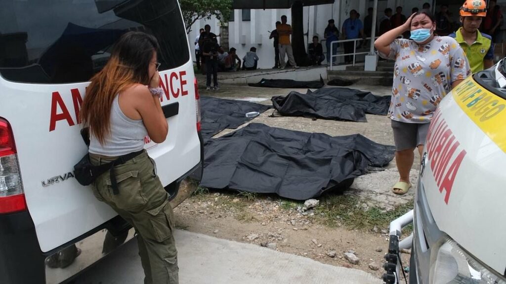 Earthquake disaster kills more than 60 people in Philippines