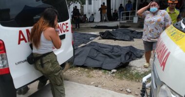 Earthquake disaster kills more than 60 people in Philippines