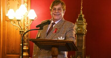 Elton John ‘wants to go out in blaze of glory’ in emotional end of life admission