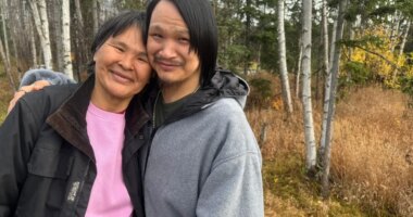 Evacuees detail harrowing scenes of flooding in Alaska villages as airlift continues