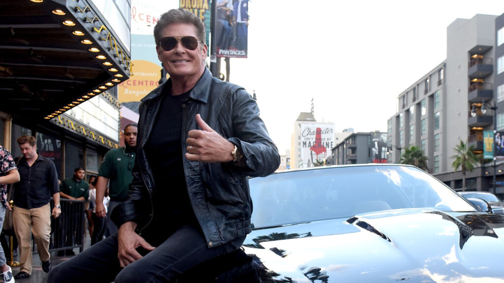 Every Actor Who Voiced Knight Rider's Turbo-Charged Star KITT