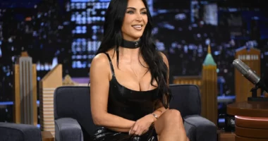 Expert Explains How to Get Kim Kardashian’s ‘Glass Hair’ Look