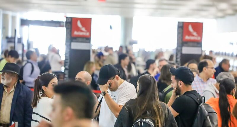 FAA issues emergency air traffic control alerts nationwide