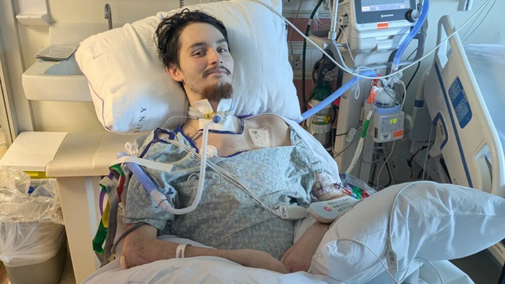 Father-to-be wakes from coma, tells police girlfriend crashed car on purpose before he dies