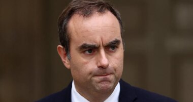 French prime minister resigns less than month after taking office
