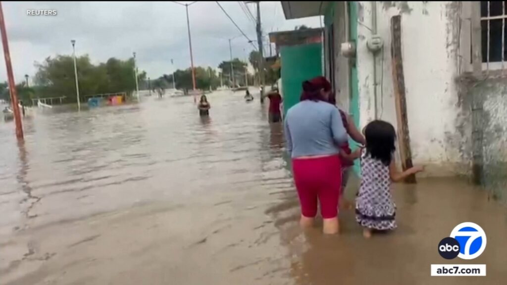 Heavy rain in Mexico sets off floods and landslides, killing at least 41