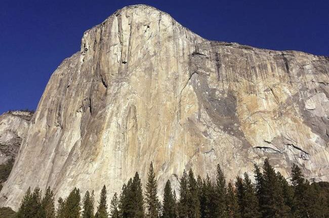 Here's Who Is Not Minding the Schumer Shutdown: Yosemite BASE Jumpers