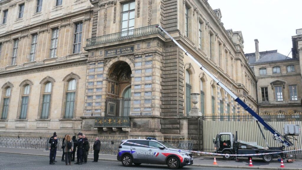 How Louvre burglars obtained truck-mounted lift to make off with jewels worth more than $100M