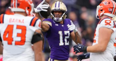Illini defense struggles in road loss at Washington