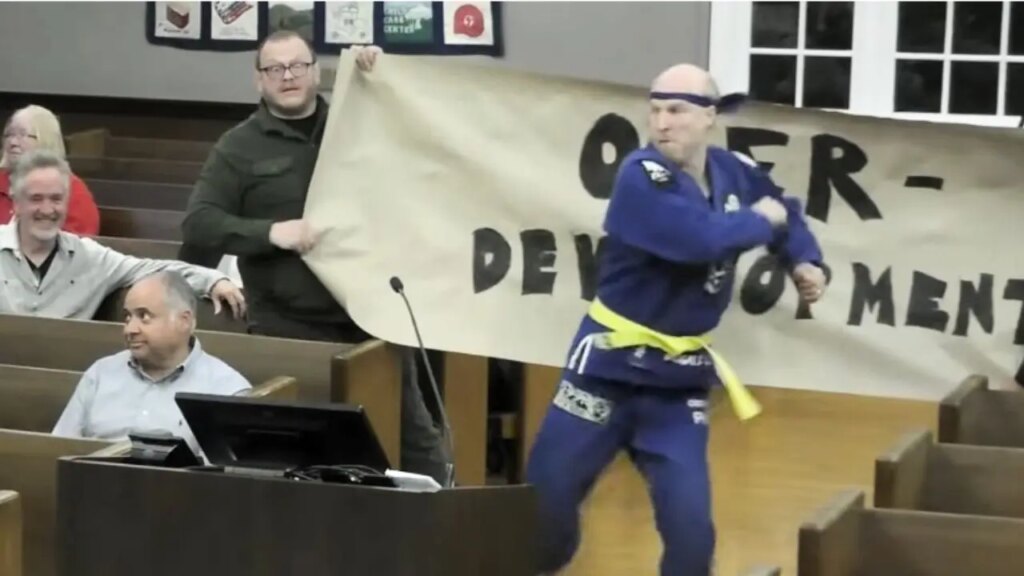 Independent NJ candidate’s martial arts theatrics shakes up township meeting
