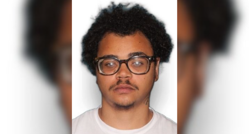 JCPD searching for Waffle House shooting suspect