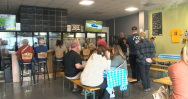 Johnson City Brewing pours first drink at West Walnut Street location