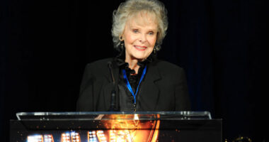 June Lockhart, beloved mother figure from 'Lassie' and 'Lost In Space,' dies at 100 in Santa Monica