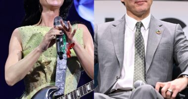 Katy Perry and Justin Trudeau Enjoy PDA-Filled Yacht Excursion