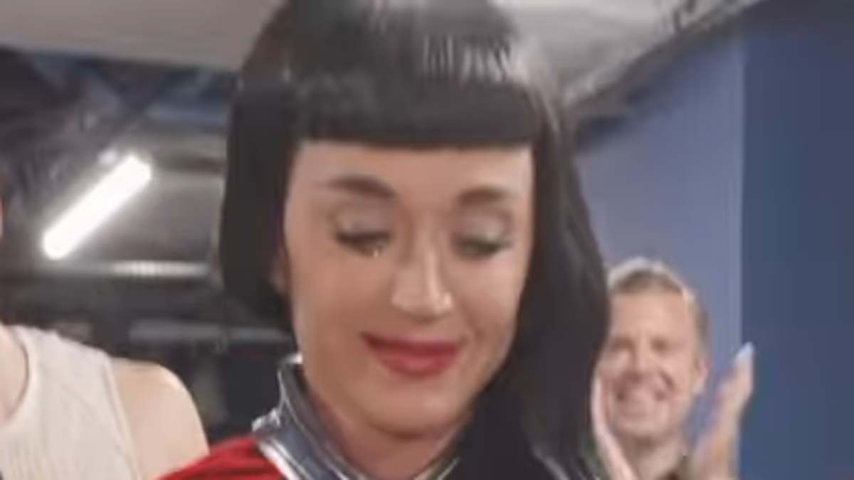 Katy Perry and Justin Trudeau make subtle Instagram debut amid romance