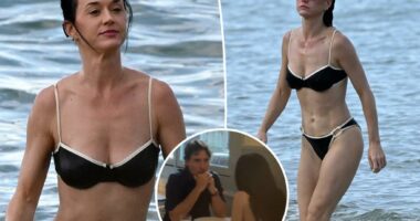 Katy Perry and Justin Trudeau pack on the PDA on her yacht