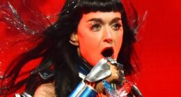 Katy Perry breaks her silence on romance with Justin Trudeau on stage