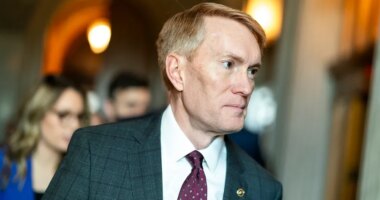 Lankford says he'd be 'apoplectic' if Biden was striking boats 'with this level of insight'
