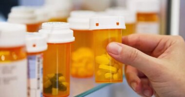 Law enforcement holds medicine takeback event in Pinellas County