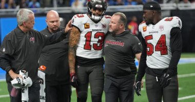 Mike Evans’ injury prompts fans to donate over $13,000 to his foundation