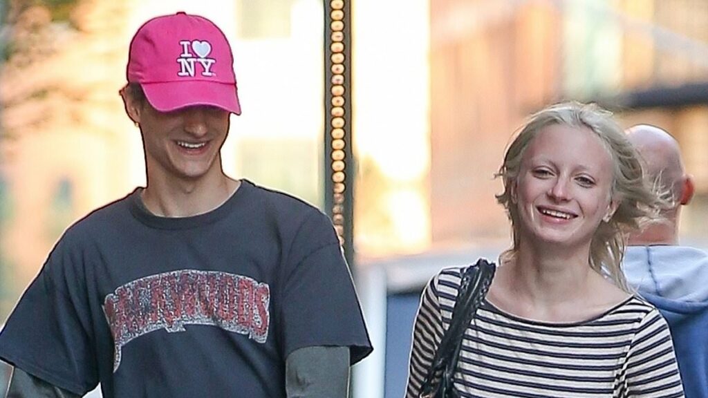 Naomi Watts' daughter Kai Schreiber, 16, holds hands with mystery man