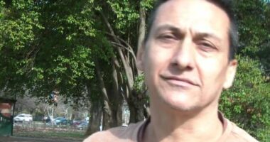 National park reopens despite ongoing search for accused gunman Dezi Freeman