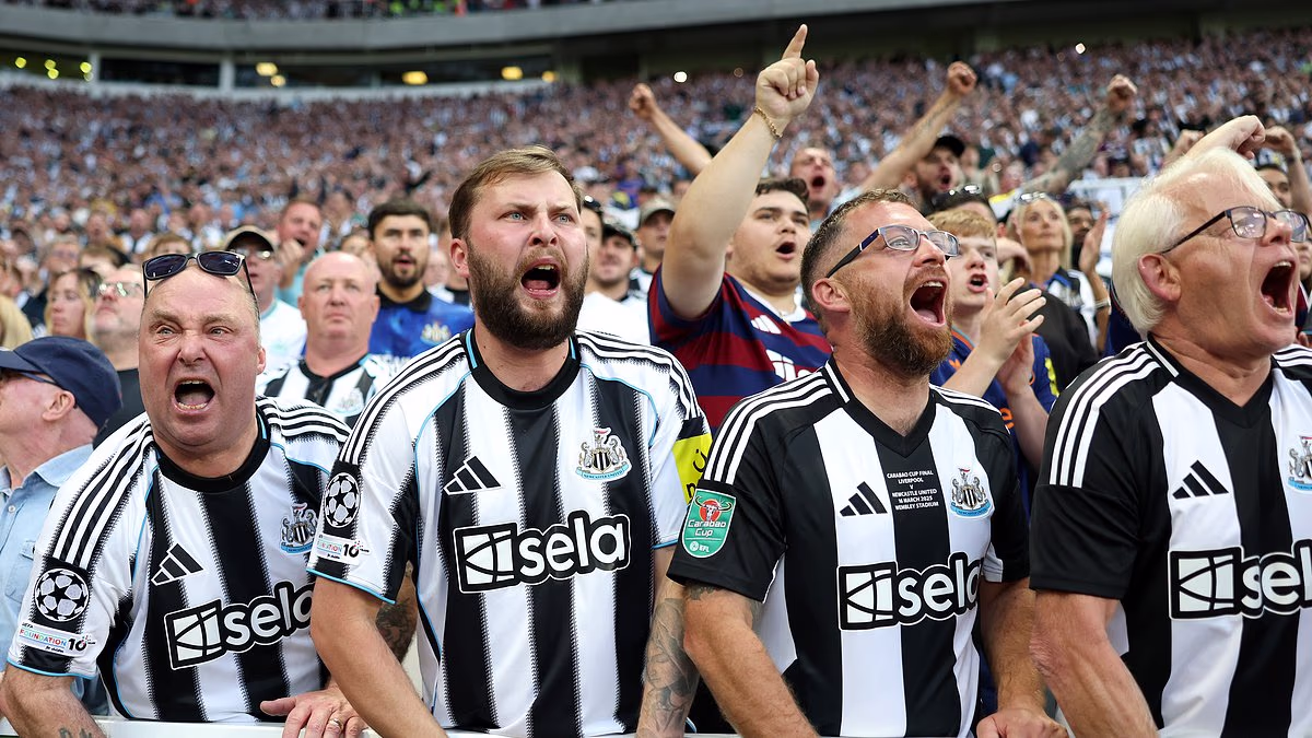 Newcastle Confidential: Inside the crackdown on autograph hunters after near-miss with star's car, latest on William Osula's future, Yoane Wissa's return update, why Local Hero went missing last week and the inside track on Toon's Christmas TV picks