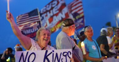'No Kings' protests place across US