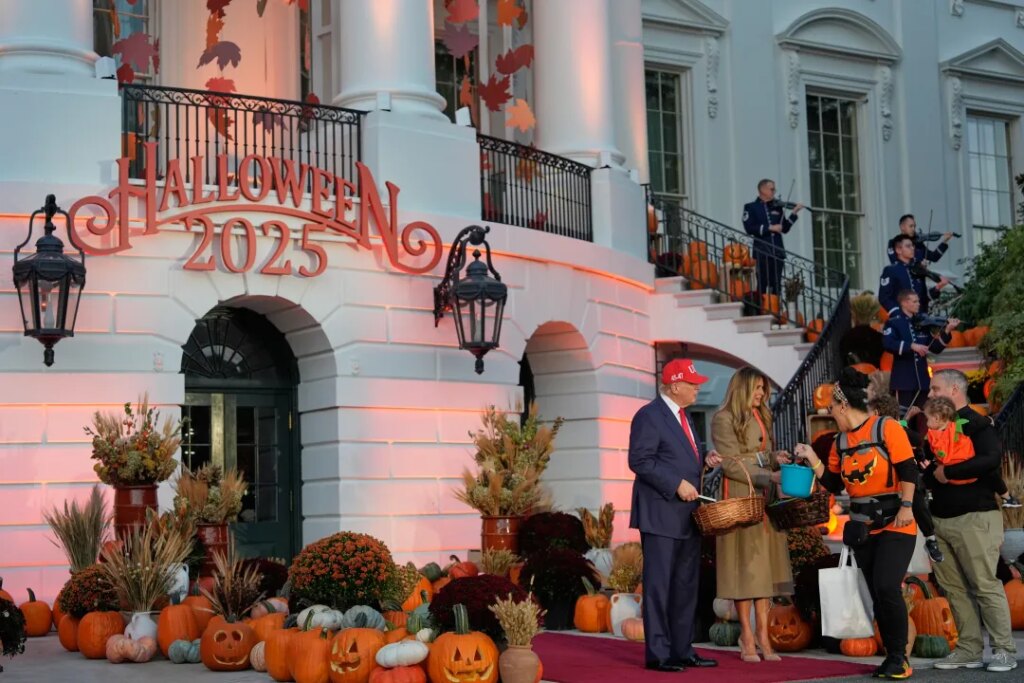Photos: Trumps host Halloween event at White House