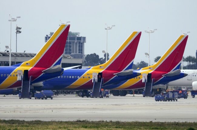 Pressure Intensifies on Senate Democrats to End the Schumer Shutdown After Pilots Take Action