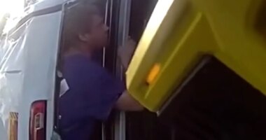 Reckless Florida U-Haul driver flips truck, injures motorist, deputies say