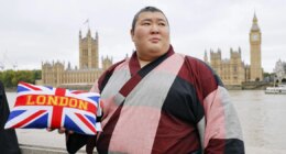 Sumo wrestlers slam into London for the first time in decades