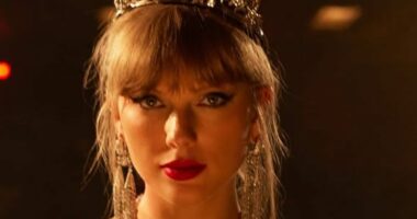 Taylor Swift's raunchy The Life of a Showgirl snap amuses fans