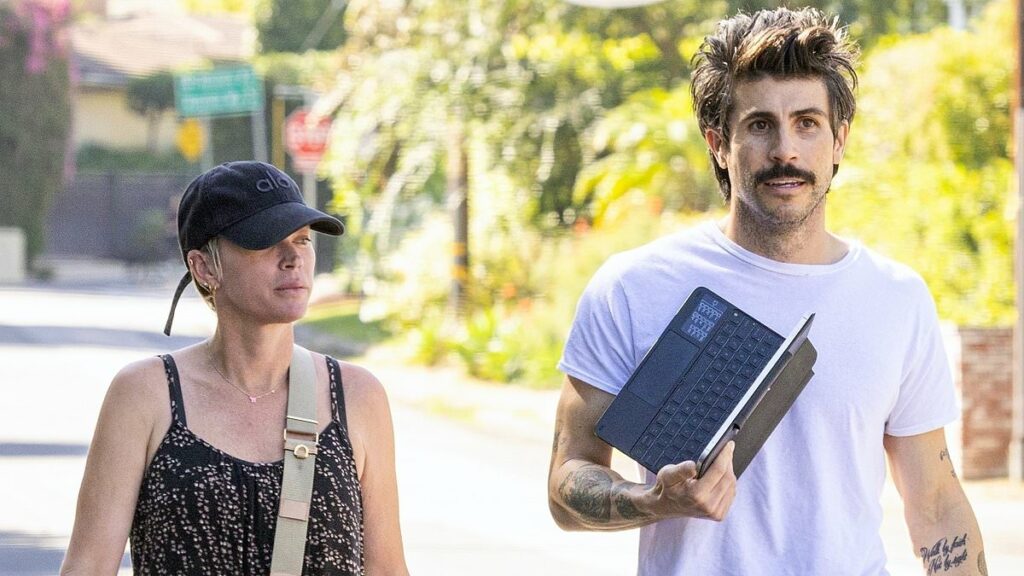 Teddi Mellencamp steps out with ex after sharing major health update