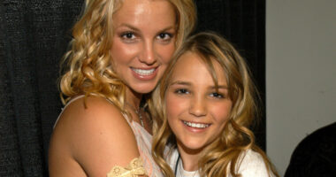 The Most Tragic Details About Britney And Jamie Lynn Spears' Strained Relationship