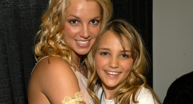 The Most Tragic Details About Britney And Jamie Lynn Spears' Strained Relationship